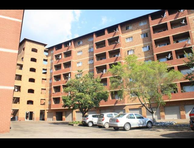 2 BEDROOM APARTMENT FOR SALE IN ZWARTKOP